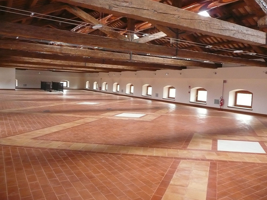 Pavimento in cotto fatto a mano Omogeneo - Villa Rubini