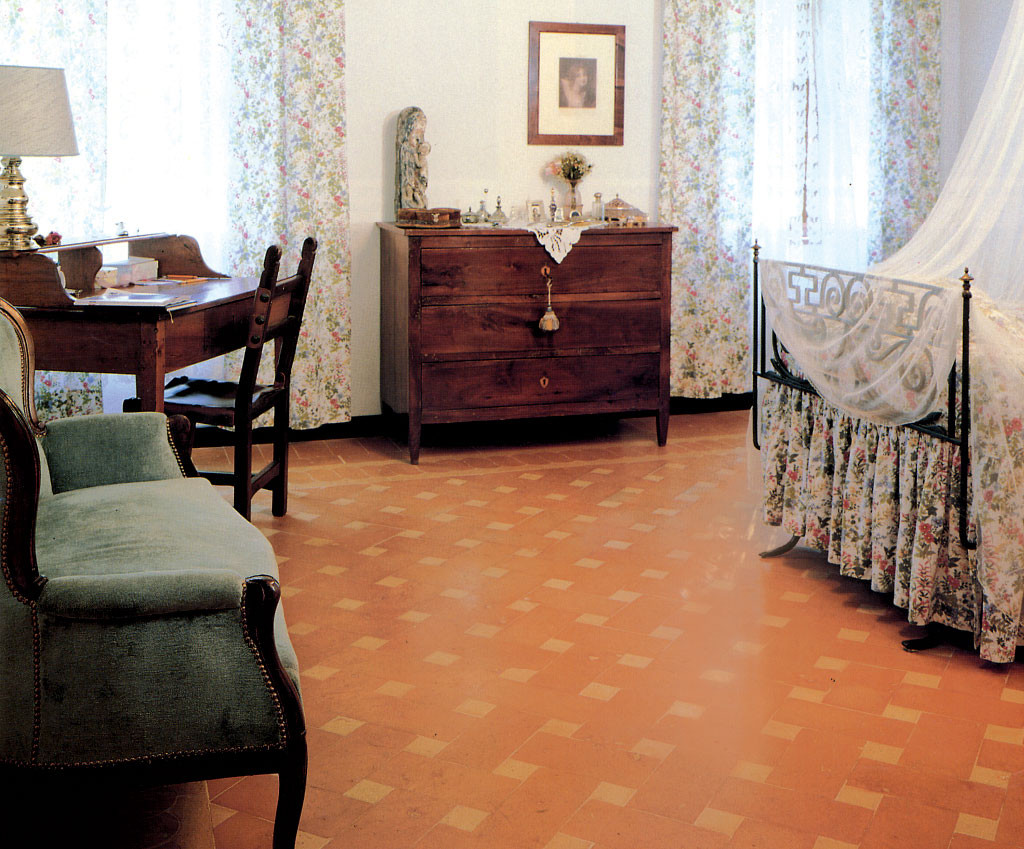 Pavimento in cotto fatto a mano Omogeneo - Casa privata - Modena